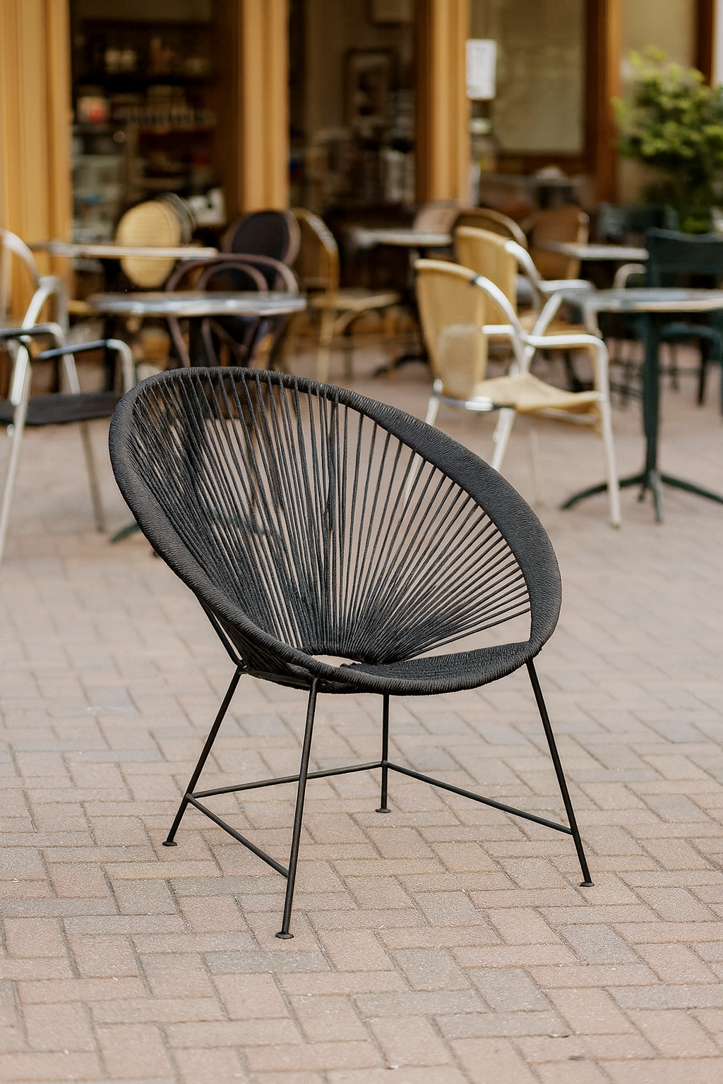 Vevo Accent Round Outdoor Chair